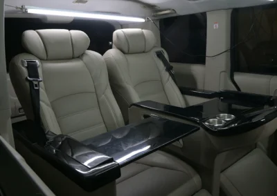 Mitsubishi Delica Seat Penumpang - Ergolux Luxury Car Interior