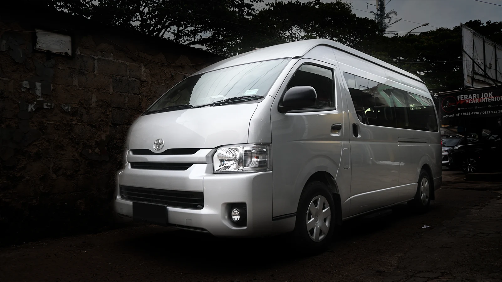 Toyota Hiace Project 2